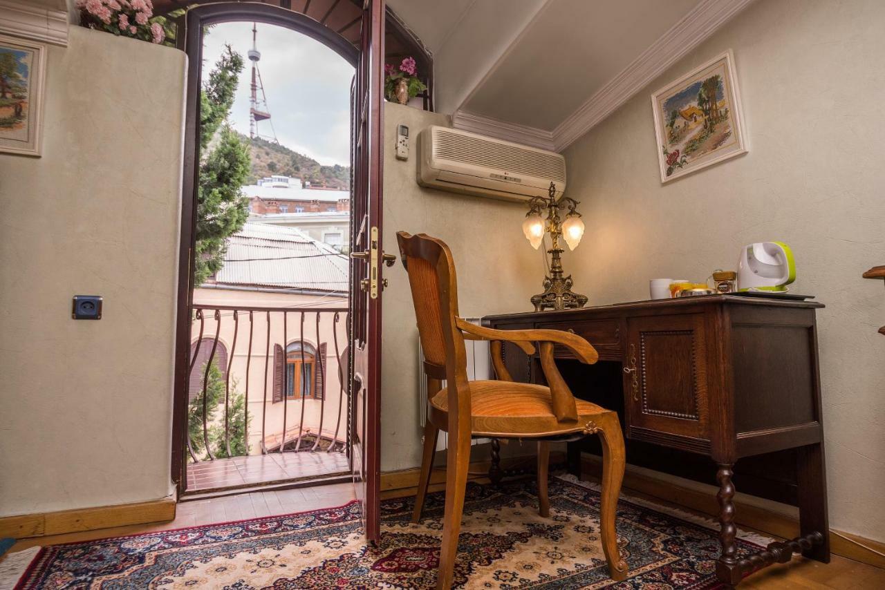 Lia'S Guest House تبليسي المظهر الخارجي الصورة