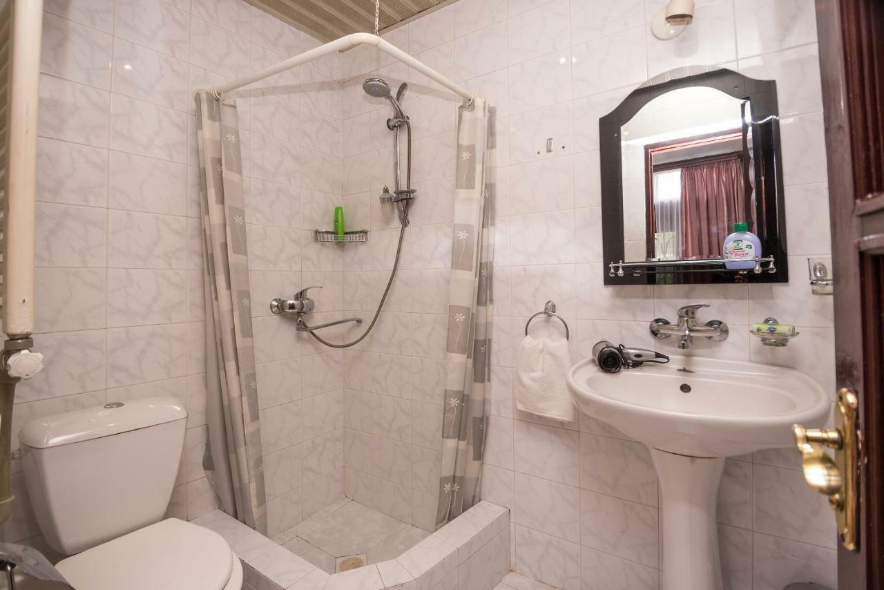 Lia'S Guest House تبليسي المظهر الخارجي الصورة