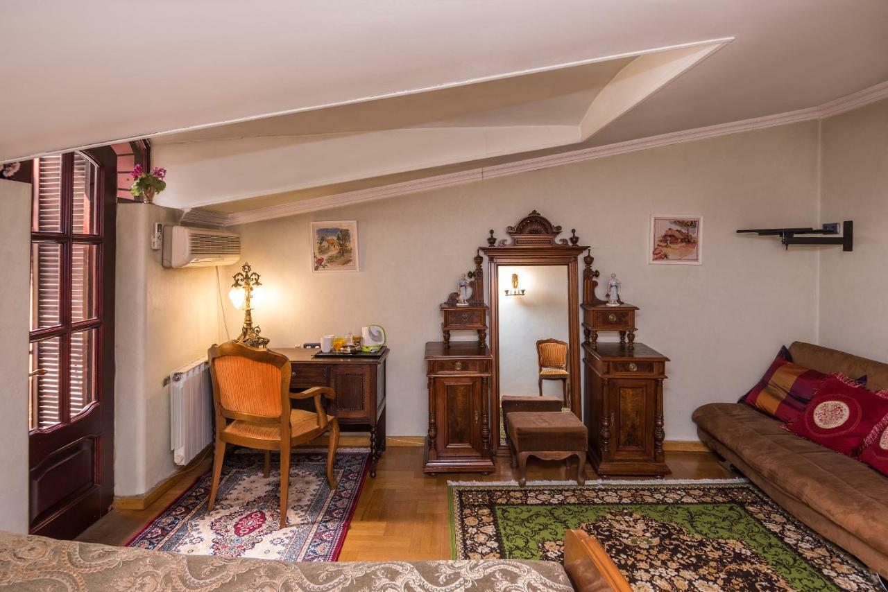 Lia'S Guest House تبليسي المظهر الخارجي الصورة